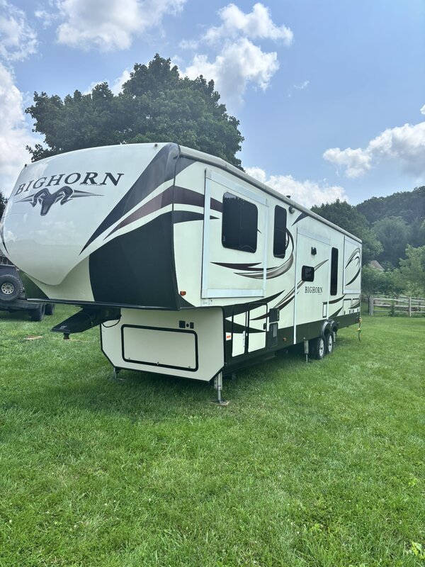 2017 Heartland Bighorn 3750FL