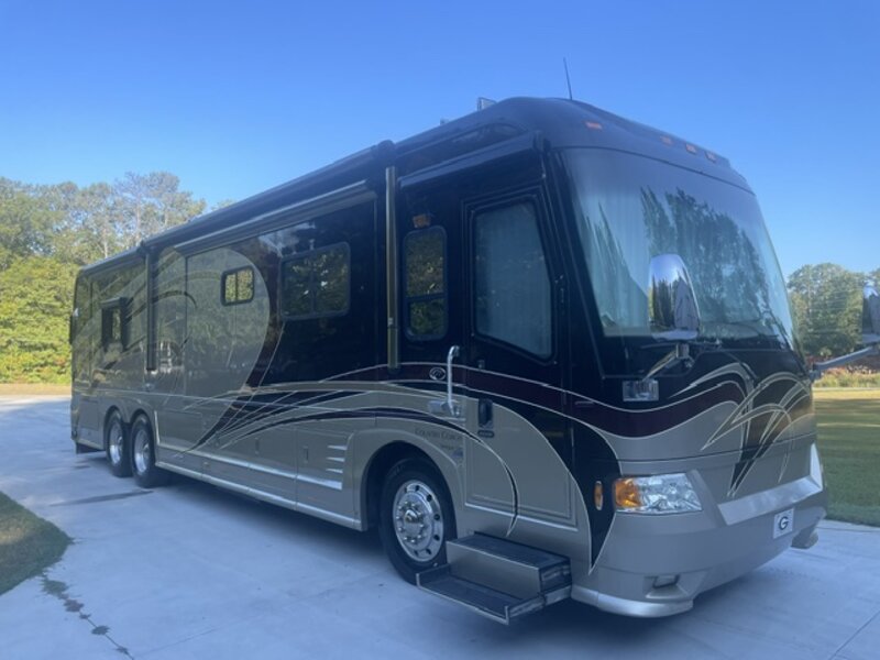 2006 Country Coach Intrigue 530 Elation