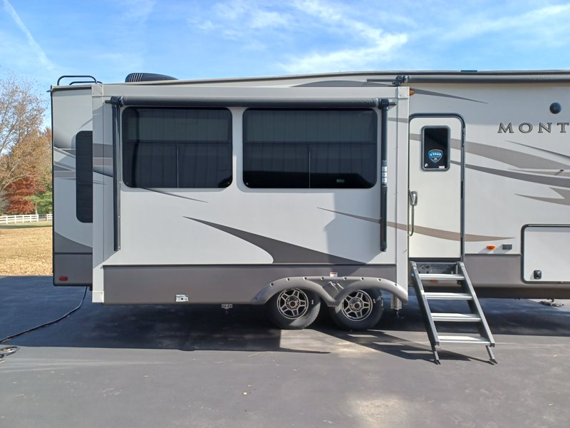 2020 Keystone Montana 3121RL, 5th Wheels RV For Sale By Owner in
