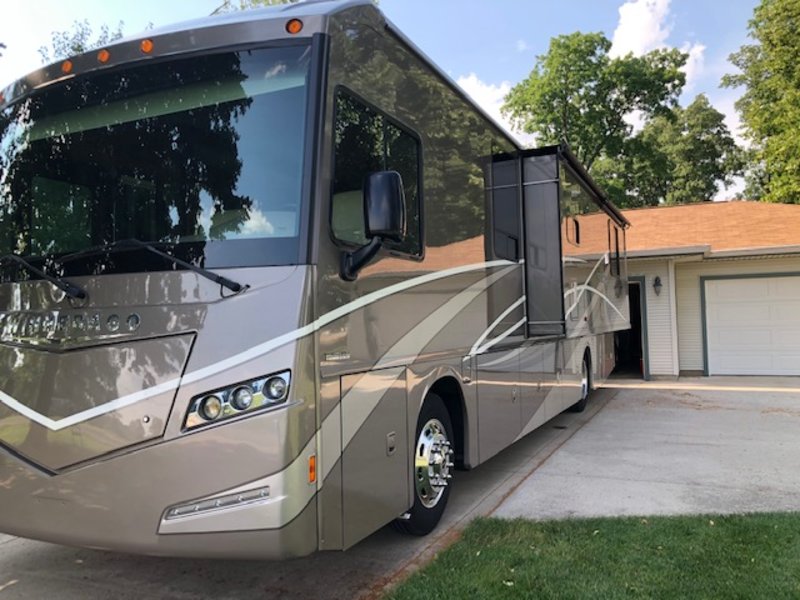 2017 Winnebago Forza 36G, Class A Diesel RV For Sale By Owner in Fort