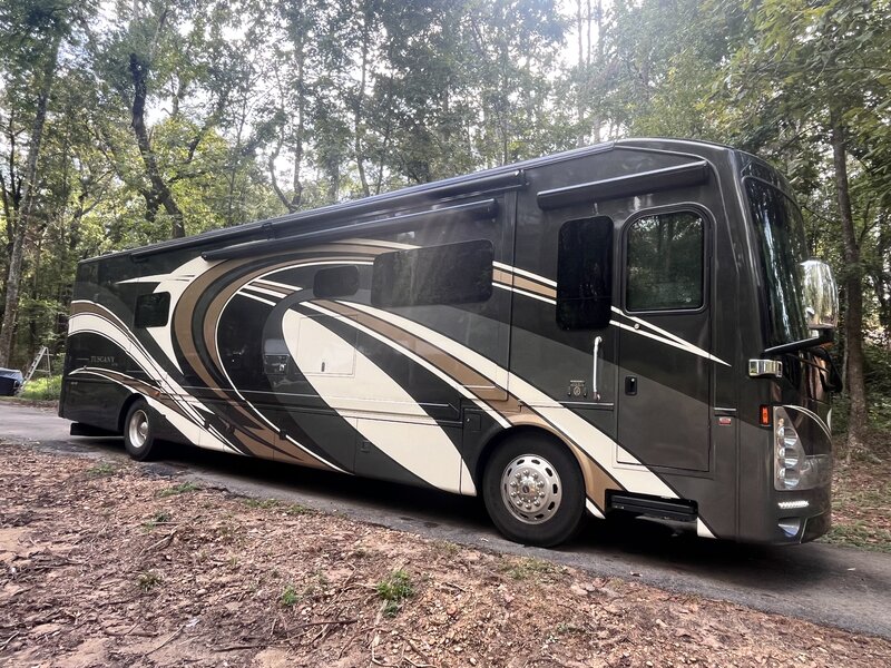 2016 Thor Motor Coach Tuscany XTE 40AX