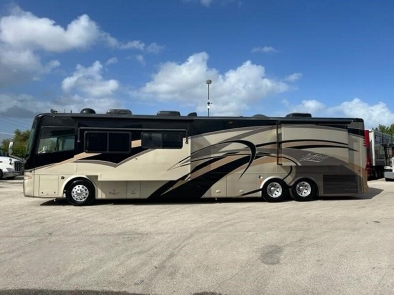 2007 Tiffin Zephyr 45qez
