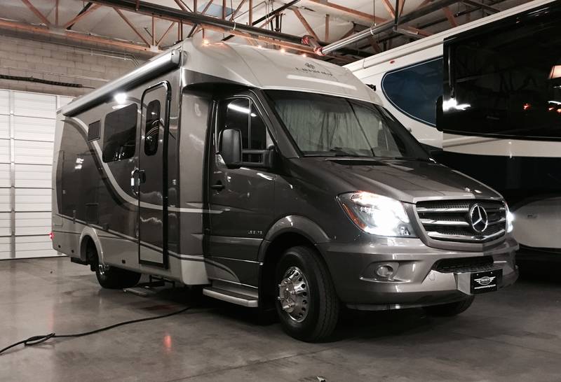 2015 Leisure Travel Vans 24MB, Class B RV For Sale in Gilbert, Arizona