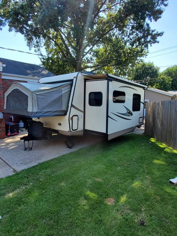 2015 Forest River Flagstaff Shamrock 23IKSS, Travel Trailers - Hybrid ...