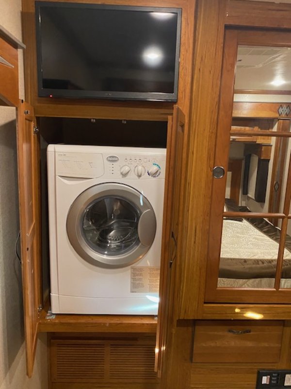 Used 2016 Jayco Seneca 37FK for Sale by Owner in Hermiston, Oregon RVT