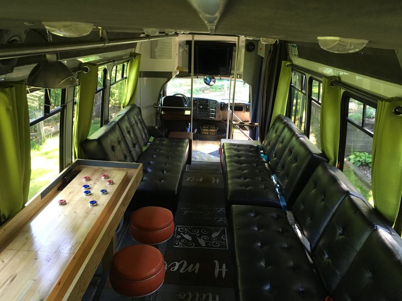 2005 Chevy C5500 None, Bus Conversions RV For Sale By Owner in Eau