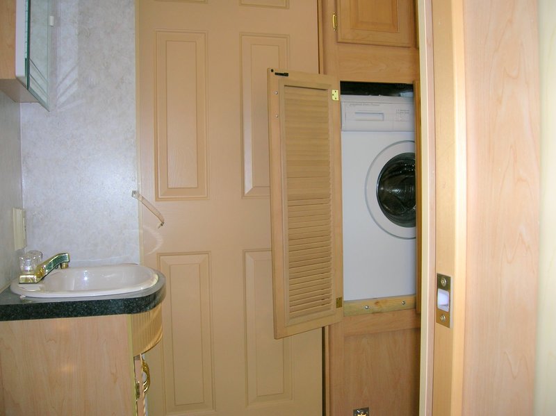 2000 Gulf Stream Sun Voyager SunVoyager, Class A Gas RV For Sale By Owner in Frostproof