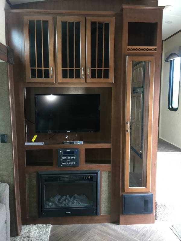 2015 Heartland Sundance SD 3400QB, 5th Wheels RV For Sale By Owner in Florence , South Carolina