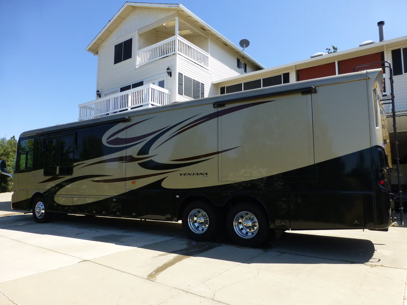 2009 Newmar Ventana 4386, Class A Diesel RV For Sale By Owner in