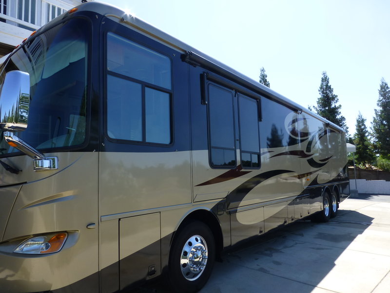 2009 Newmar Ventana 4386, Class A Diesel RV For Sale By Owner in