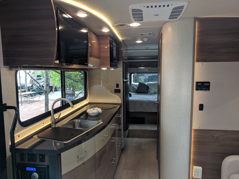 2016 Winnebago View 24G, Class C RV For Sale By Owner in Bartow