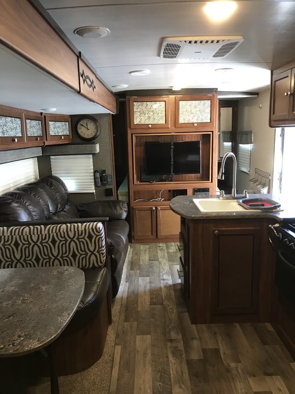 2017 Heartland Mallard M26, Travel Trailers RV For Sale By Owner in Vail, Arizona 197426