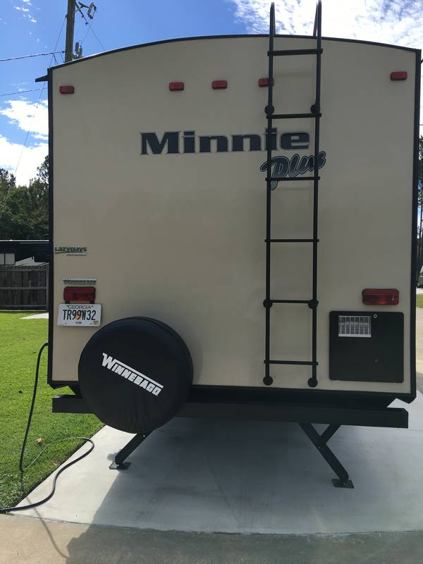 2019 Winnebago Minnie Plus 26RBSS, Travel Trailers RV For Sale By Owner