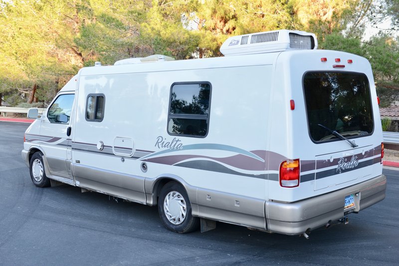 2000 Winnebago Rialta 22fd Class B Rv For Sale By Owner In Las Vegas Nevada 349574