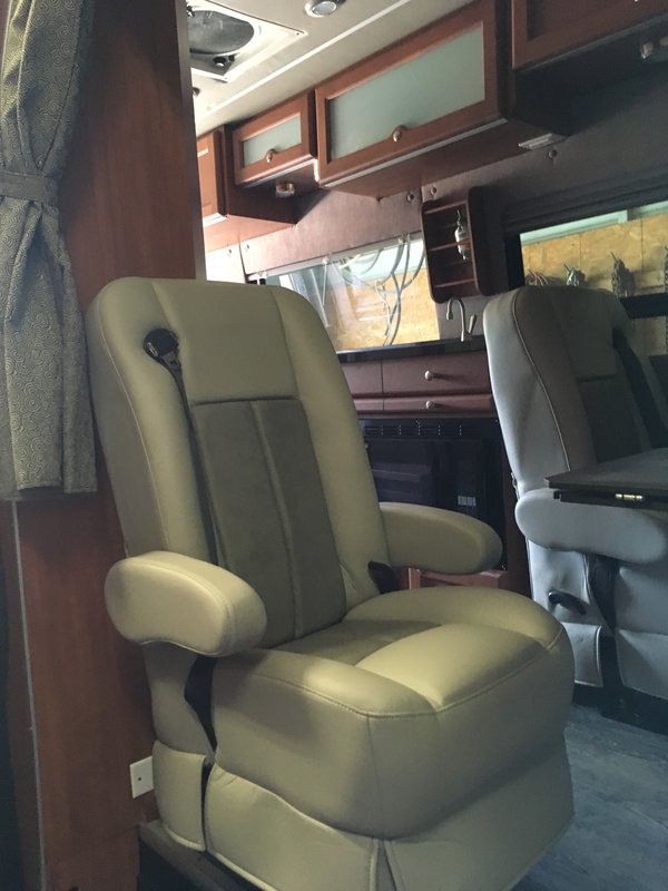 2014 Roadtrek E-trek 3500, Class B RV For Sale By Owner in Greenville ...