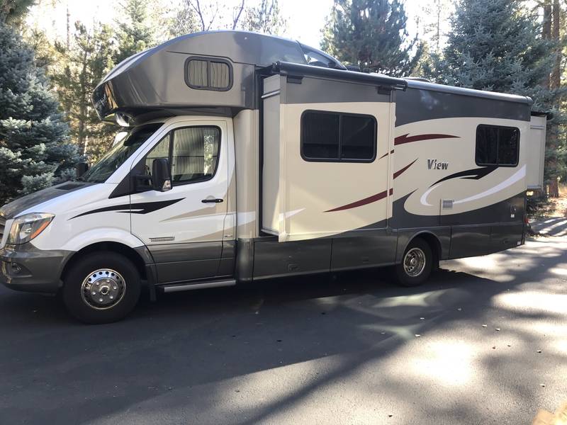 2015 Winnebago View 24G Mercedes sprinter, Class C RV For Sale By Owner