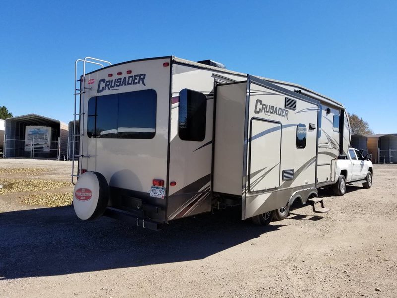 2016 Forest River Crusader 30BH, 5th Wheels RV For Sale By Owner in Aurora, Colorado