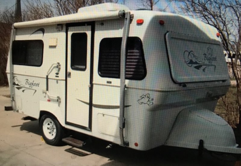 2003 Bigfoot RV 1500 15B17CB, Travel Trailers RV For Sale By Owner in