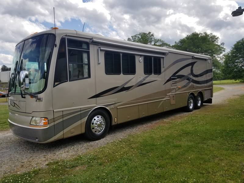 2004 Newmar Mountain Aire 4301, Class A Diesel RV For