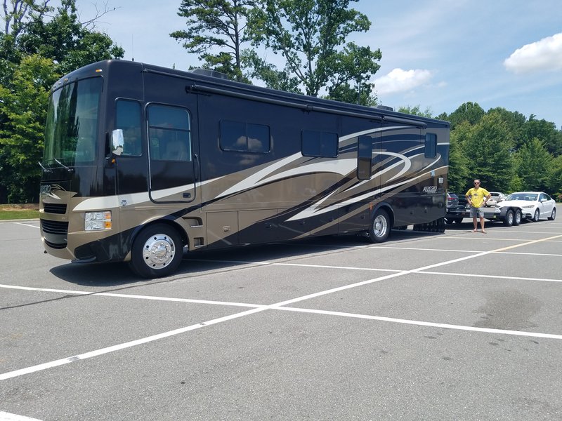 2014 Tiffin Allegro 36LA, Class A Gas RV For Sale By Owner in Crouse
