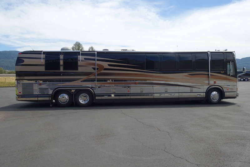 1999 Marathon Prevost XL, Class A Diesel RV For Sale By Owner in