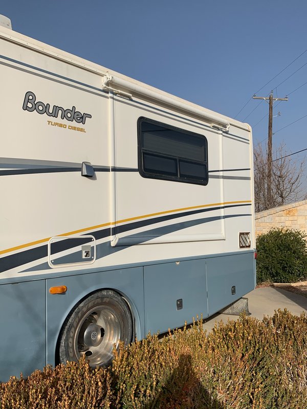 2005 38N, 5th Wheels RV For Sale By Owner in Odessa, Texas