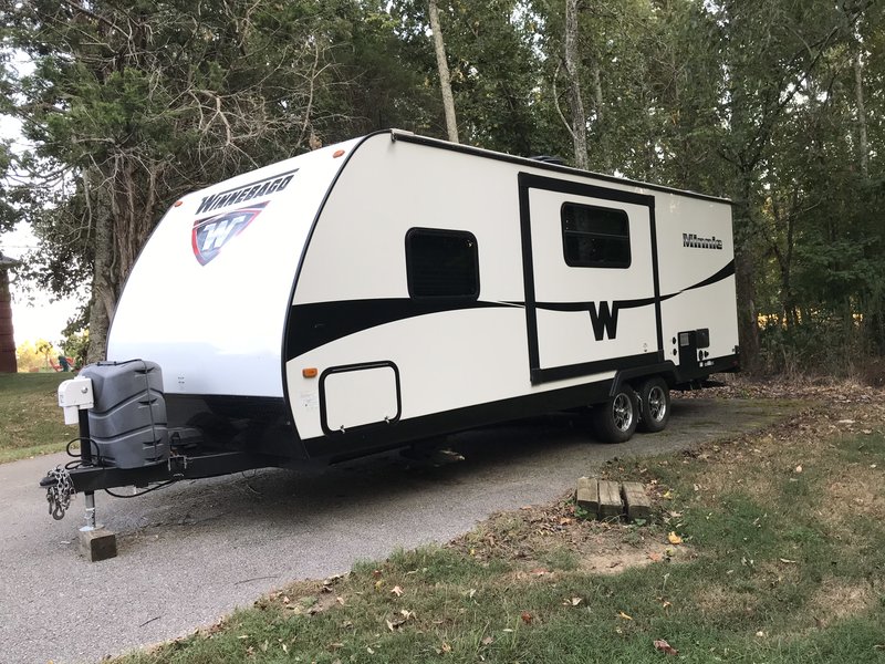 2014 Winnebago Minnie 2201DS, Travel Trailers RV For Sale By Owner in