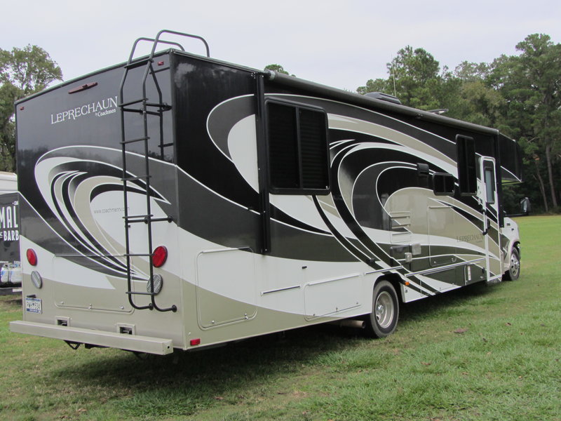2018 Coachmen Leprechaun 319MB, Class C RV For Sale By Owner in