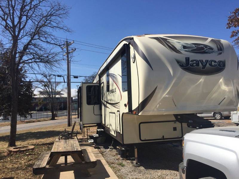 2016 Jayco Eagle 321RSTS, 5th Wheels RV For Sale By Owner in Willsboro