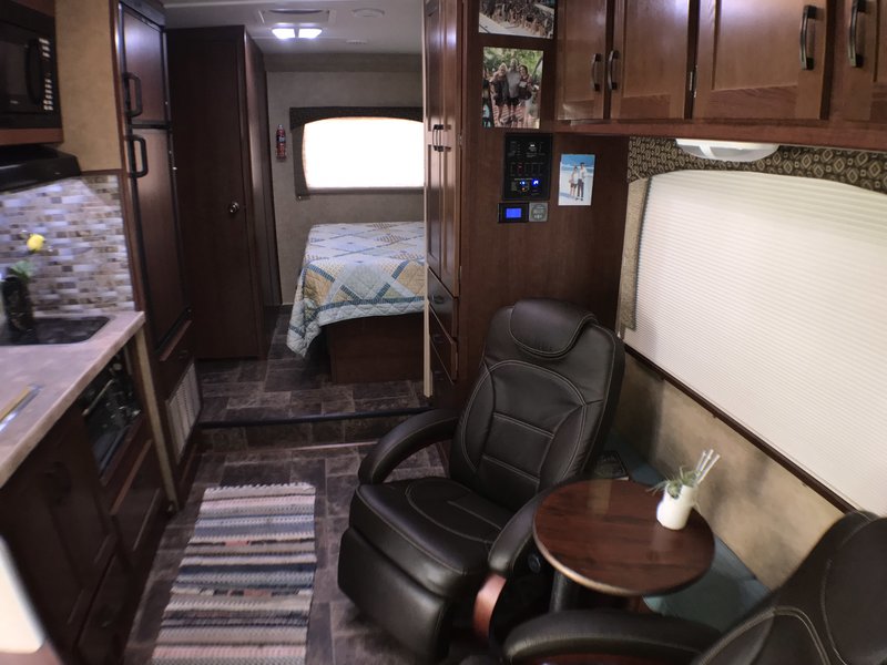 2014 Forest River Forester LE 2251SLE, Class C RV For Sale in Livingston , Texas 311866