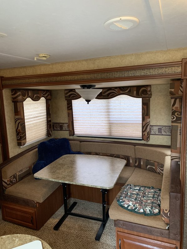 2010 Keystone Outback 260FL, Travel Trailers RV For Sale By Owner in