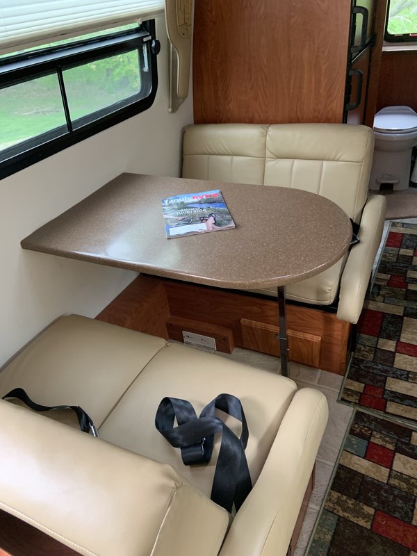 2008 Coach House Platinum 221XL, Class B+ RV For Sale By Owner in