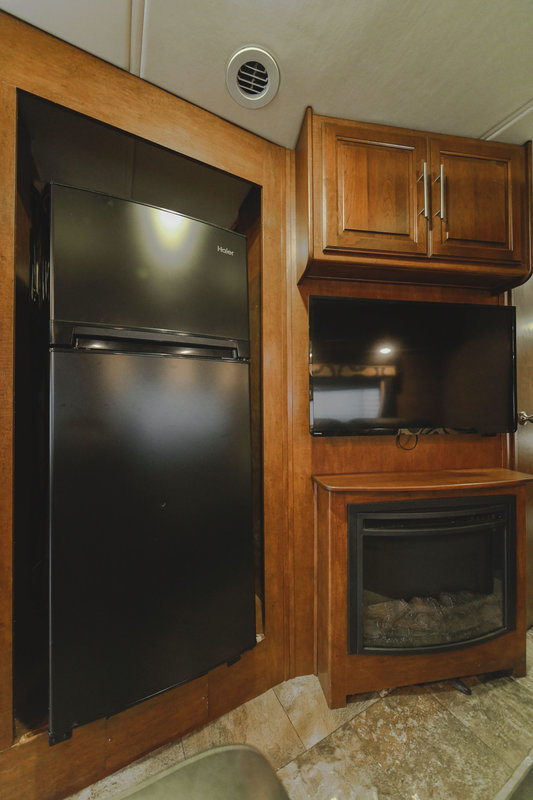 2014 Coachmen MH, FOREST RIVER, 360 DL, Class A Diesel RV For Sale By