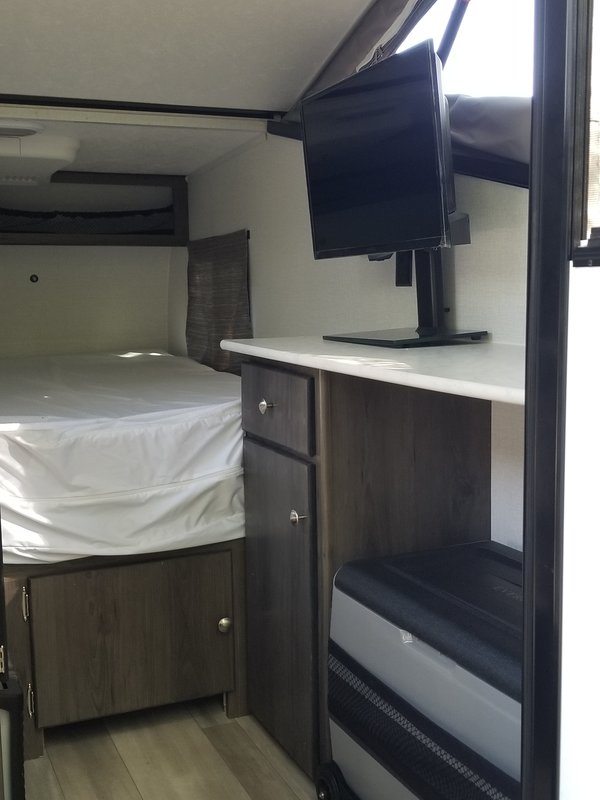 2022 Coachmen Forest River Viking 9.0TD-50th Anniversary Edition ...