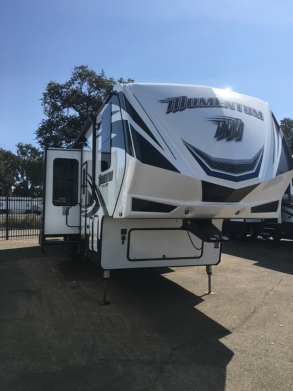 2017 Grand Design Momentum MClass 348M, Toy Haulers 5th Wheels RV For