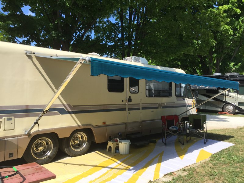 1989 Winnebago Chieftain 36RQ, Class A Gas RV For Sale By Owner in