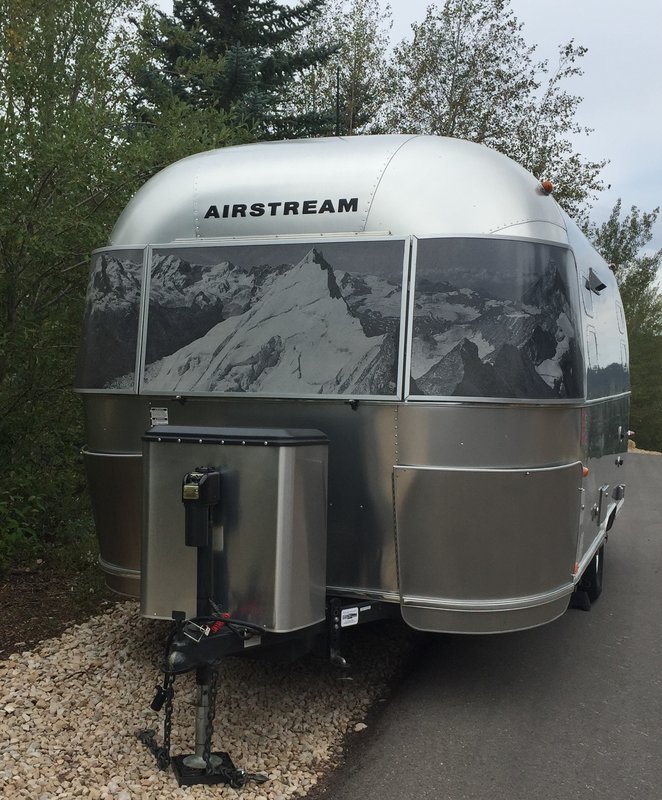 2010 Airstream International 19' Victorinox Swiss Army