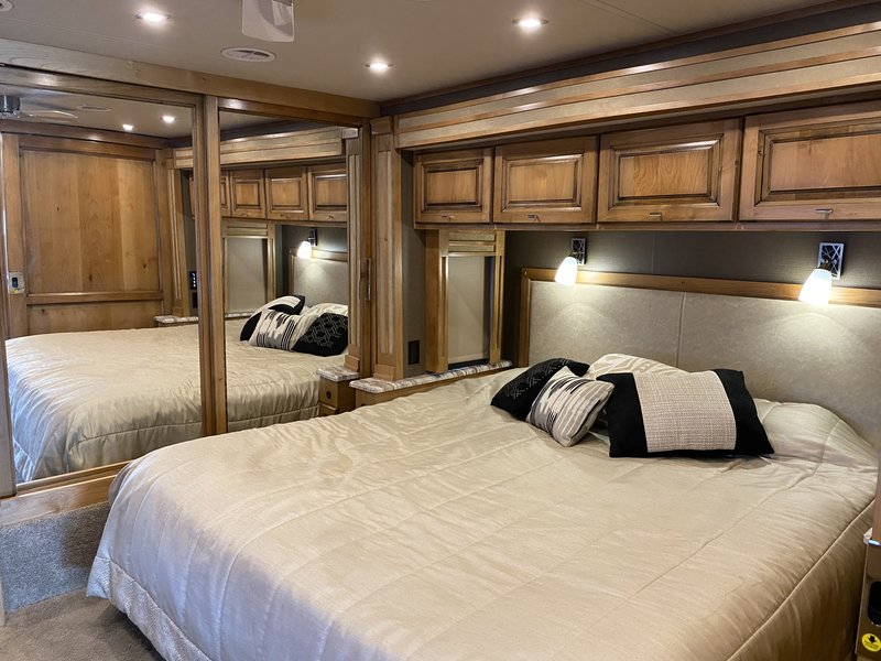 2019 Tiffin Allegro RED 33aa, Class A Diesel RV For Sale By Owner in