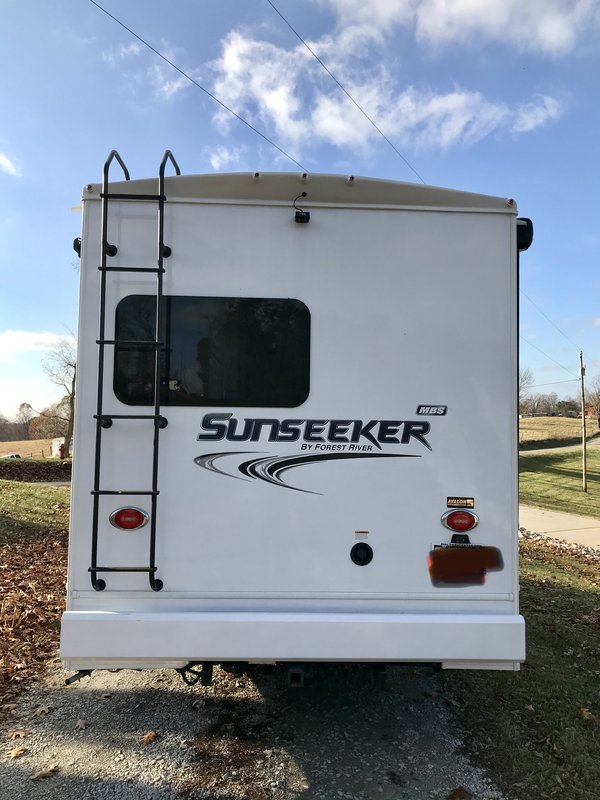 2017 Forest River Sunseeker MBS 2400W, Class C RV For Sale By Owner in