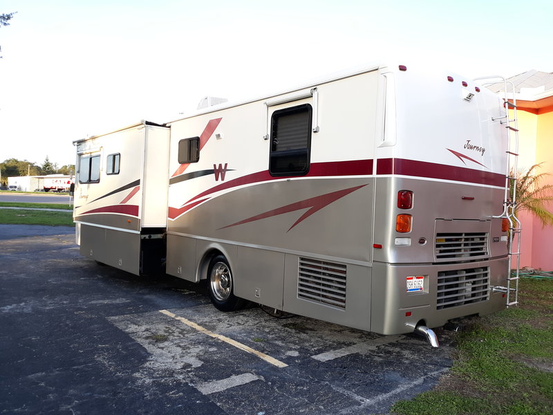 2000 winnebago journey 36l