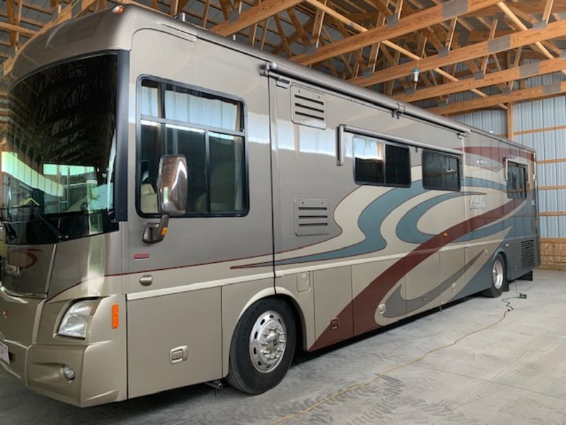 2007 Winnebago Vectra 40TD, Class A Diesel RV For Sale By Owner in