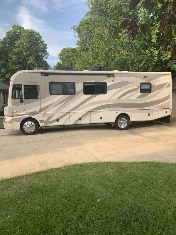 2009 Fleetwood Southwind 33vs, Class A Gas RV For Sale By Owner in
