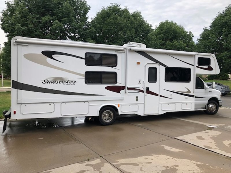 2011 Forest River Sunseeker 3170DS Ford, Class C RV For Sale By Owner