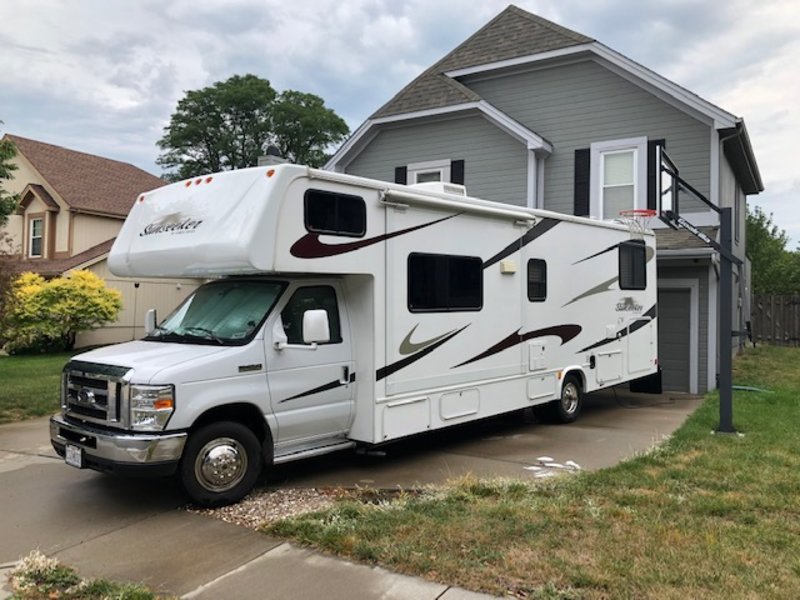 2011 Forest River Sunseeker 3170DS Ford, Class C RV For Sale By Owner