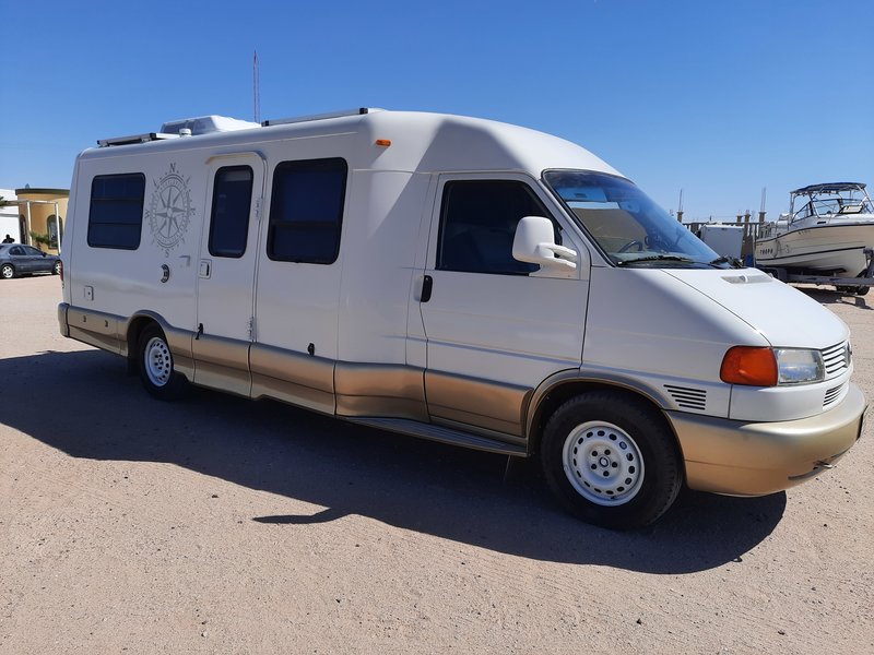 2000 Volkswagen Rialta QD, Class C RV For Sale By Owner in Lawrenceburg