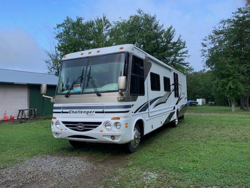 2005 Damon Challenger F348, Class A Gas RV For Sale By Owner in Crossville, Tennessee RVT