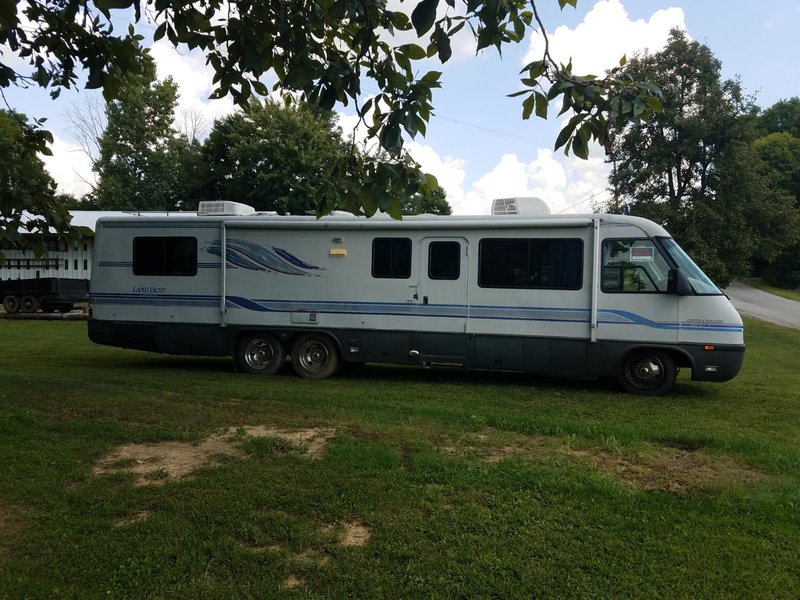 1994 airstream land yacht value