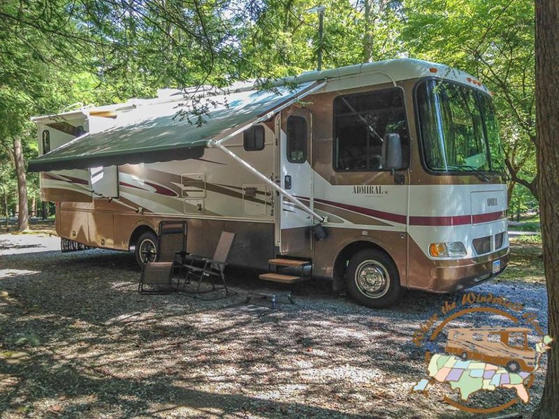 2006 Holiday Rambler Admiral SE 30PDD, Class A Gas RV For Sale By