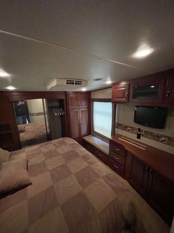 2008 Carriage Cameo F35SB3, 5th Wheels RV For Sale By Owner in Reno