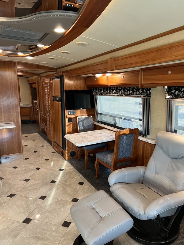 2013 Dynamax Grand Sport 390, Class C RV For Sale By Owner in Yuma ...